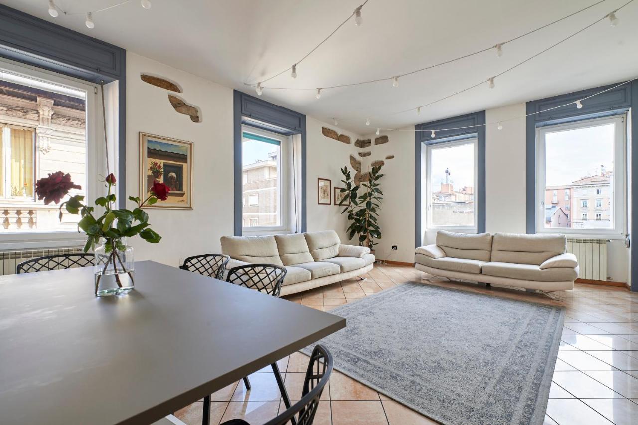 Anna Homestay Bergamo Bagian luar foto